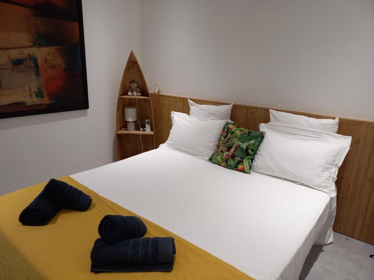 Le Tropical Appartement 1 Ou 2 Chambres レザンセス・ダルレット エクステリア 写真